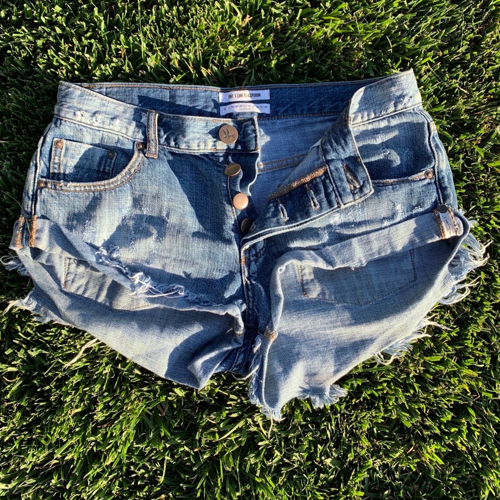 ONE TEASPOON BANDITS SHORTS